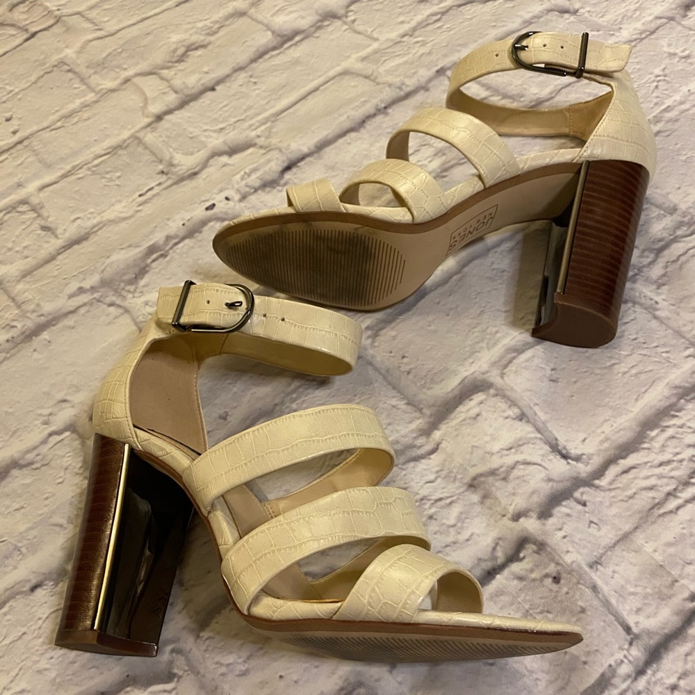 Jones New York Block Heeled Sandal